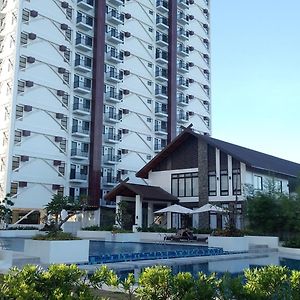 C&W Royal Oceancrest Mactan
